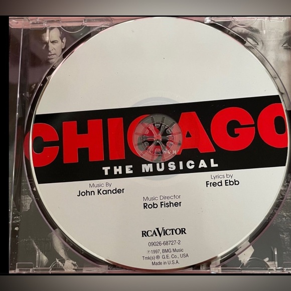 Various – Chicago, The Musical
With ticket stub Collectible - Picture 4 of 9